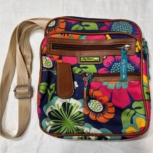 Lilly Bloom crossbody  32B